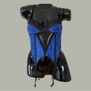 Frederick’s of Hollywood Rockstar Corset